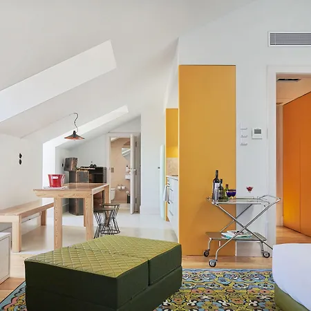 Hotel apartamentowy Cais Urban 4*