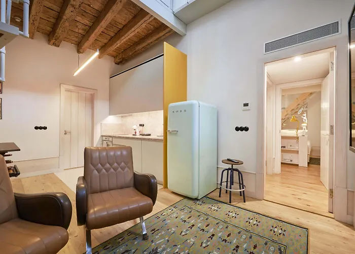 Cais Urban Apart-hotel 4*