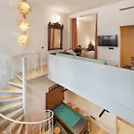 Cais Urban 4* ליסבון