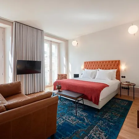 Апарт-отель Cais Urban 4*